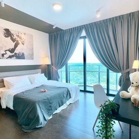 Almas Suites By Iconic Bliss Nusajaya  Exteriör bild