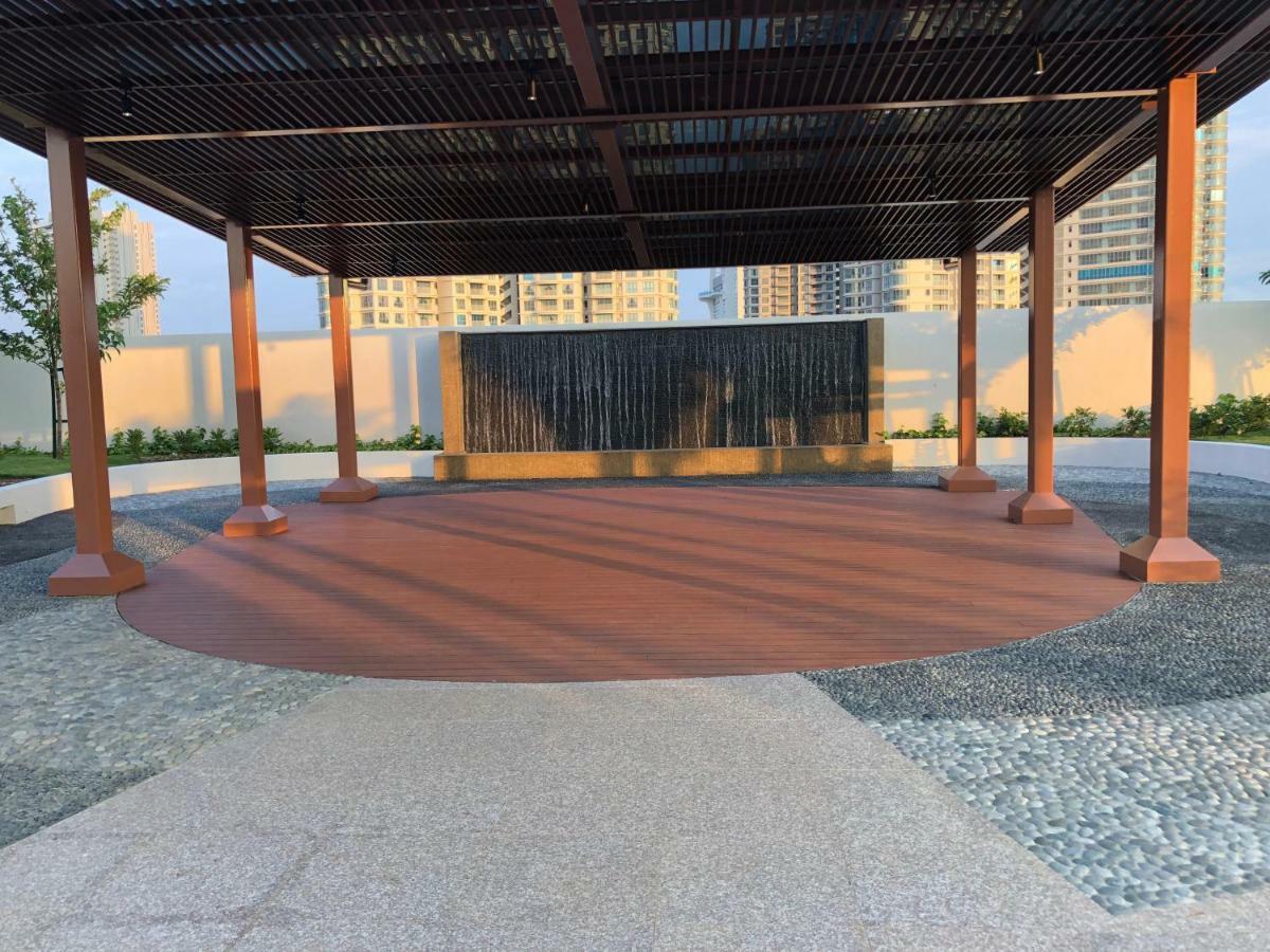 Almas Suites By Iconic Bliss Nusajaya  Exteriör bild